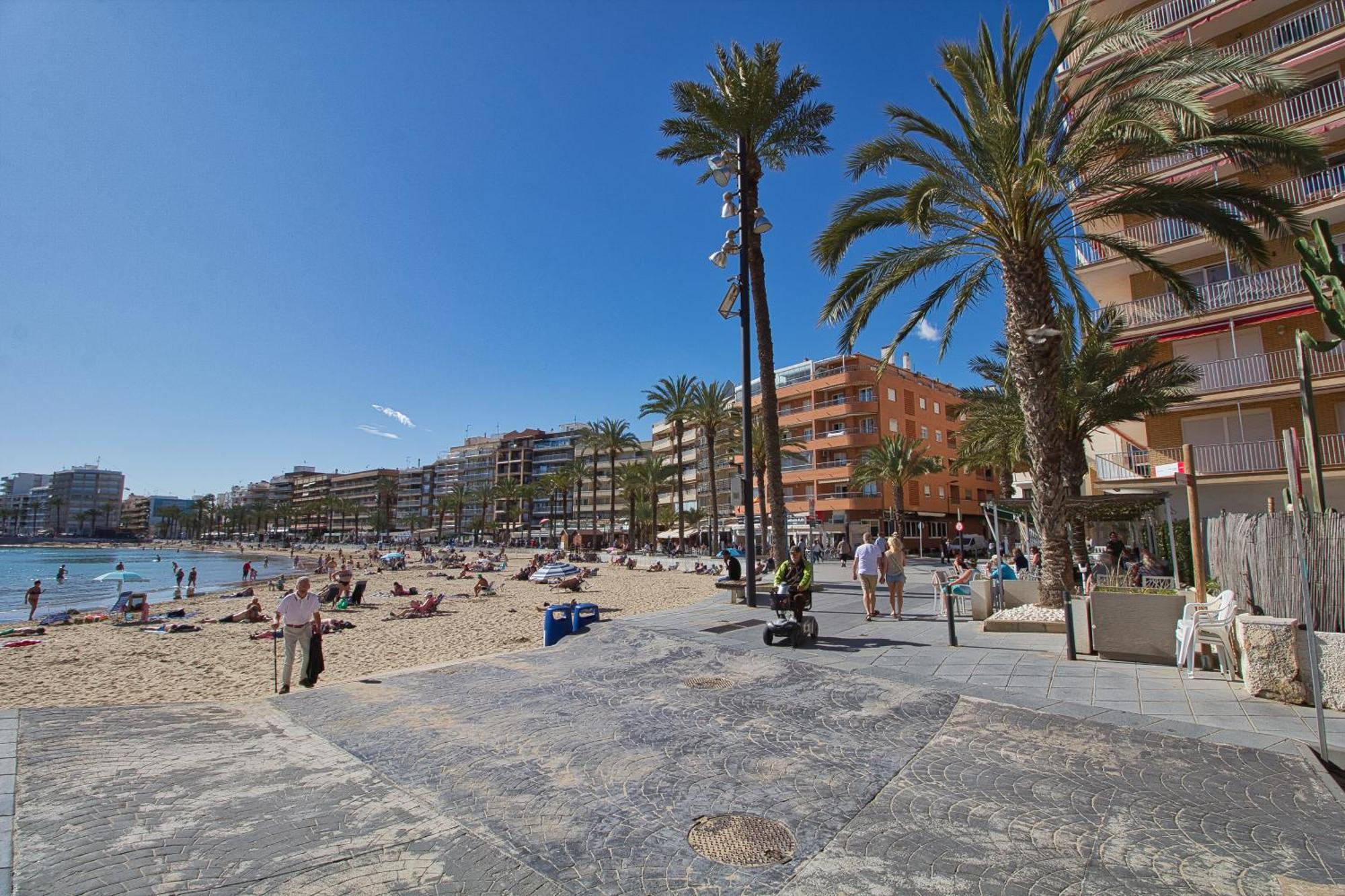 Maravilloso Vistas Al Mar, En Primera Linea Playa 托雷维耶哈 外观 照片